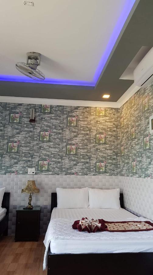 Khach San Anh Dong Hotel Phan Rang Exterior photo
