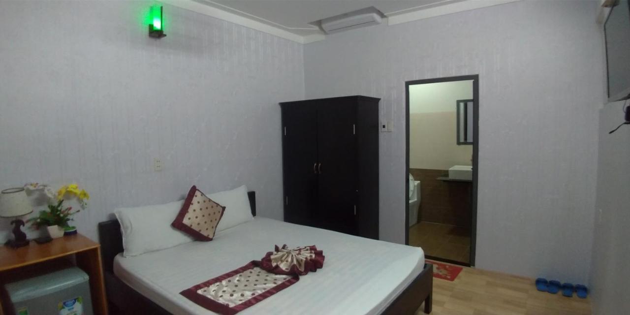 Khach San Anh Dong Hotel Phan Rang Exterior photo